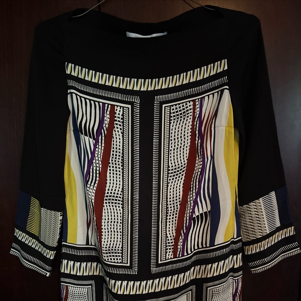 Diane Von Furstenberg Black Dress size 0 100%silk